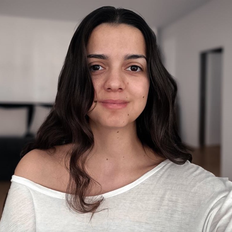 Viktoria Slusnikova